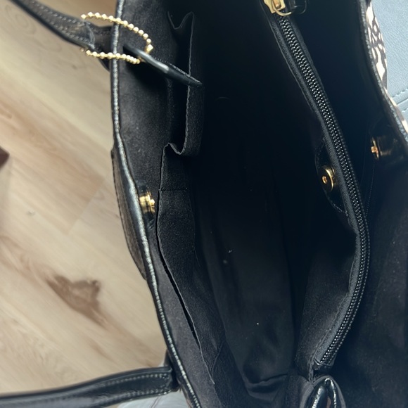 Coach Leopard Drawstring Carryall - Picture 6 of 11